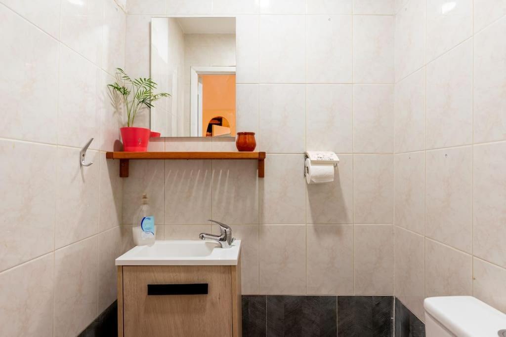 Santa Justa Urban Apartment Seville Exterior photo
